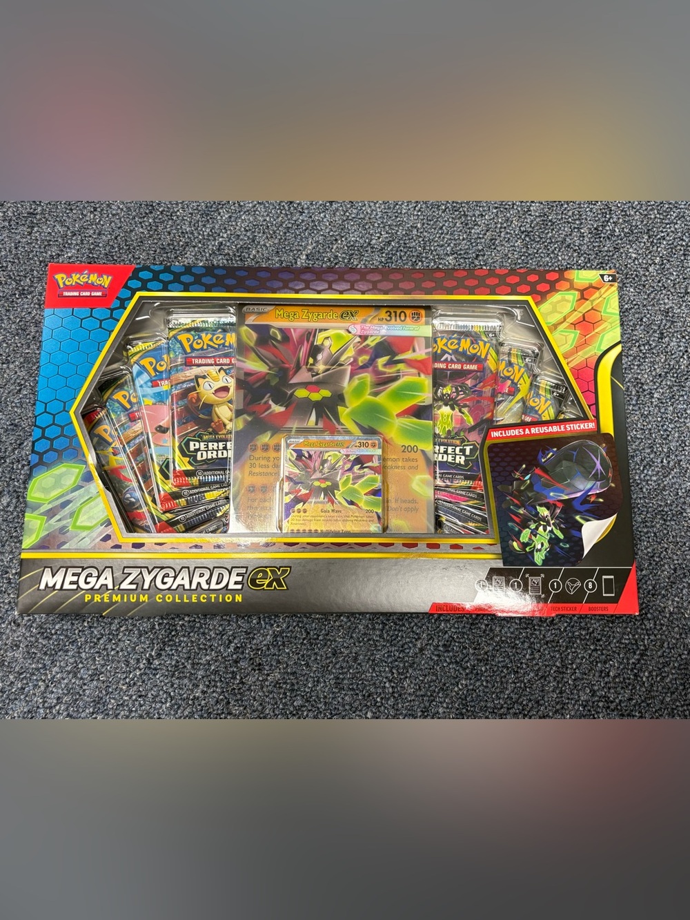 Pokémon Mega Zygarde EX Premium Collection Box